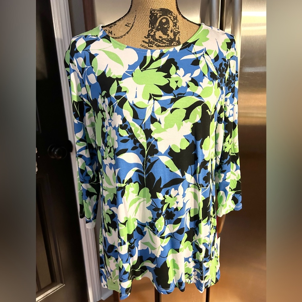 NWT Ruby Road Top Size MP Blue & Green